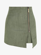 Falda pantalón con cremallera en ante