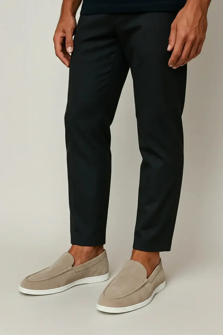 Elegantes mocasines de ante