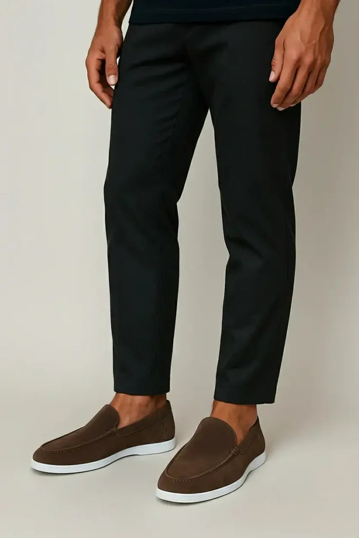 Elegantes mocasines de ante