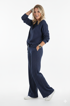 Viviana | Conjunto informal de cuello redondo, brillante y color uniforme.