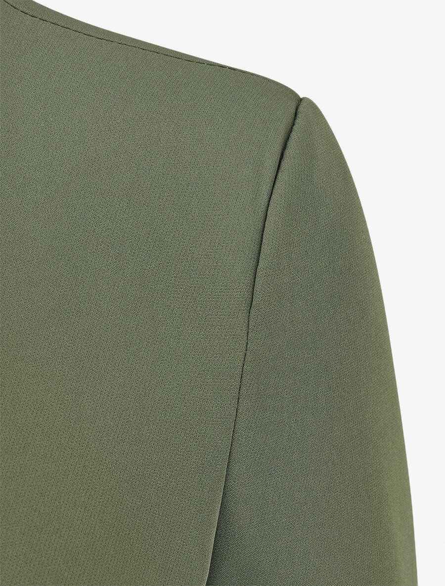 Chaqueta recta con hombreras - Kaki