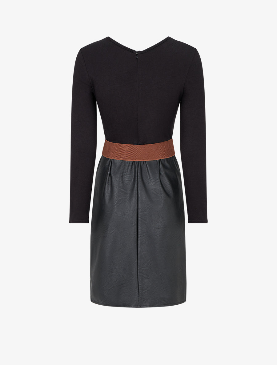 Vestido de dos materiales con cuello en V fruncido - Negro