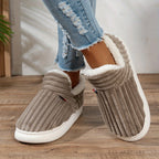 Zapatillas de casa de peluche CozyStep