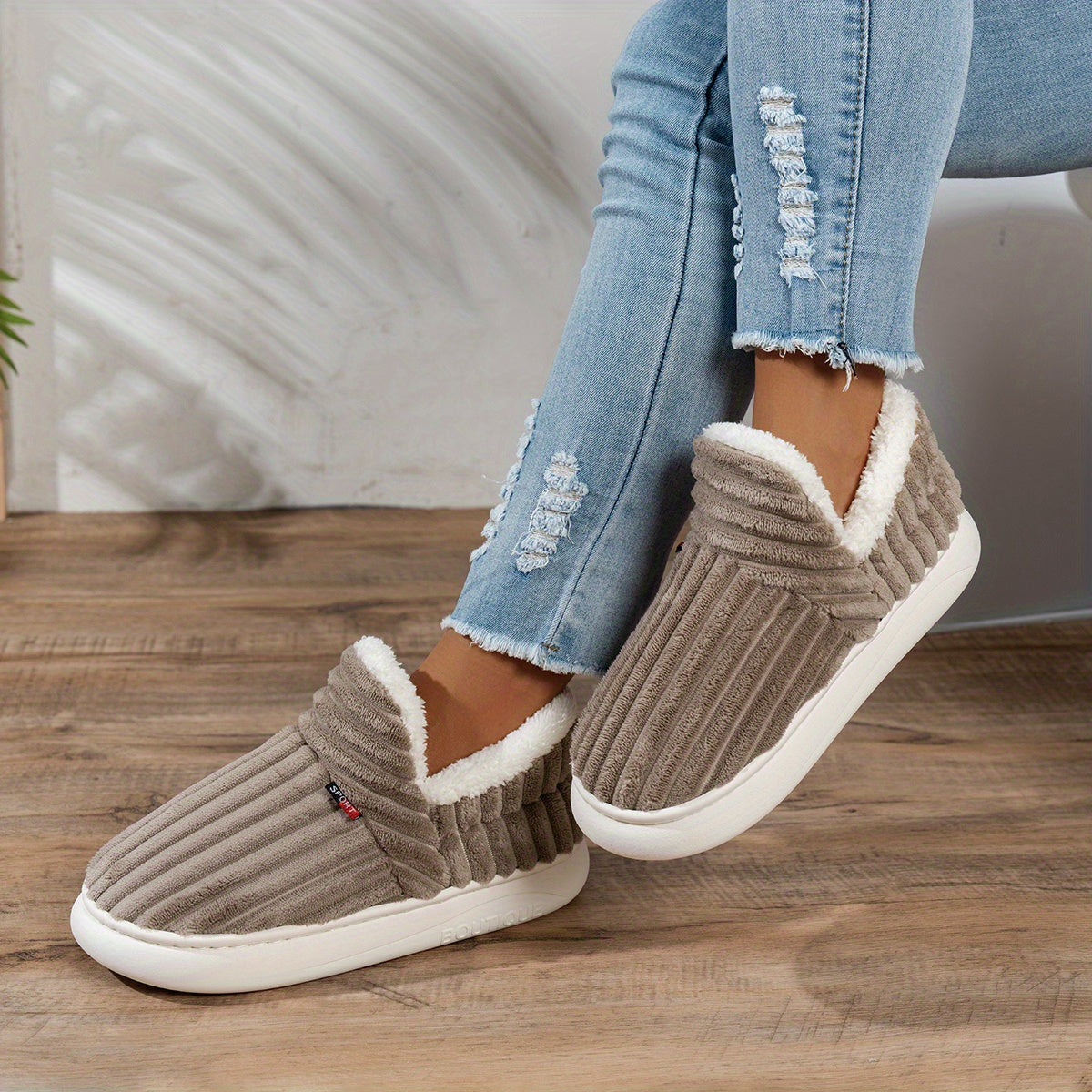 Zapatillas de casa de peluche CozyStep